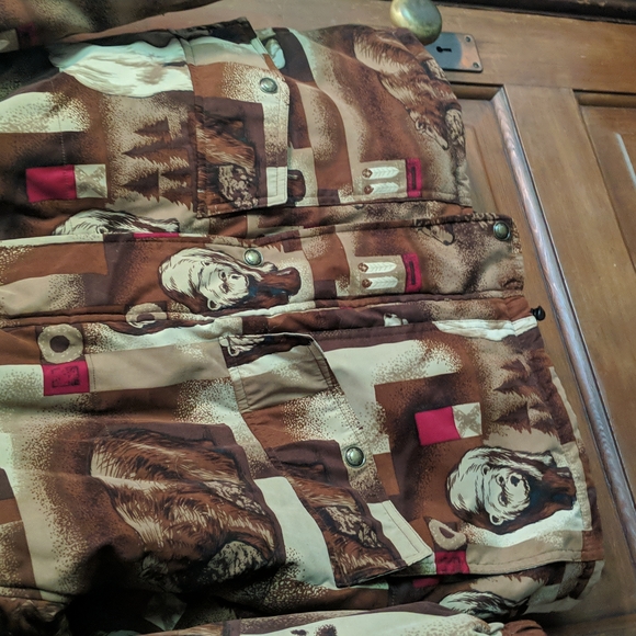 Vintage Woolrich Bear Coat - Picture 4 of 8